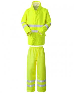 Completi antipioggia